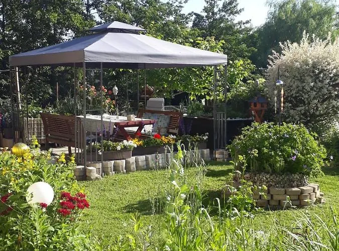 Homestay Komfortzimmer Haus Dervaritz